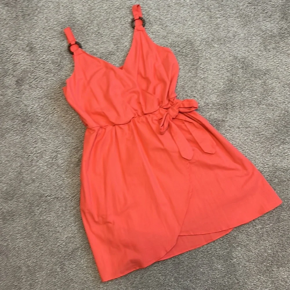 Listicle Side Tie Wrap Dress - Picture 7 of 11